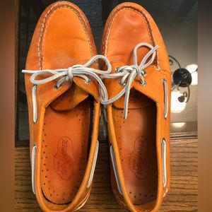 Sperry Topsider, leather boat shoes Size 10 1/2 medium good condition!